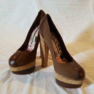 HARAJUKU LOVERS KANDICE PLATFORM PUMPS